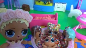 СТОП МИКРОБ! Доктор в детском садике ЛОЛ LOL сюрприз. Смешные куклы лол сборник серий Даринелка