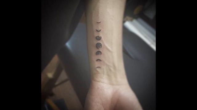 Minimalist tattoo ideas Minimalism lifestyle Minimalismo aplicado смотреть онлайн