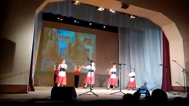 Итальянский танец "Тарантелла" смотреть онлайн