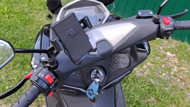 Скутер Джилэнг (Jileng), комплектация Юмакс.