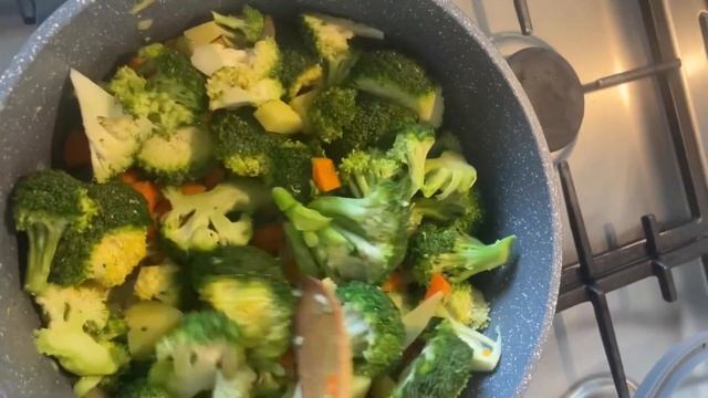 КАК ПРИГОТОВИТЬ СУП ЗА 4€ В НИДЕРЛАНДАХ.