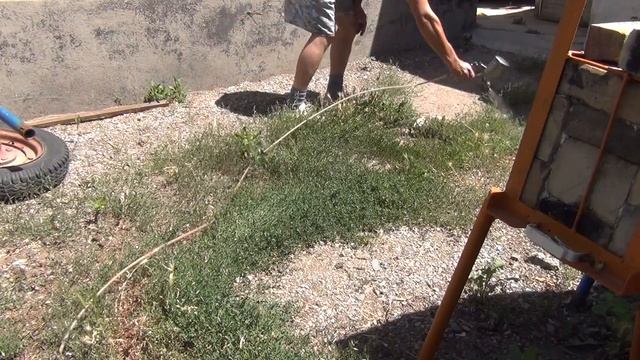 Как быстро и не дорого избавится от травы. смотреть онлайн