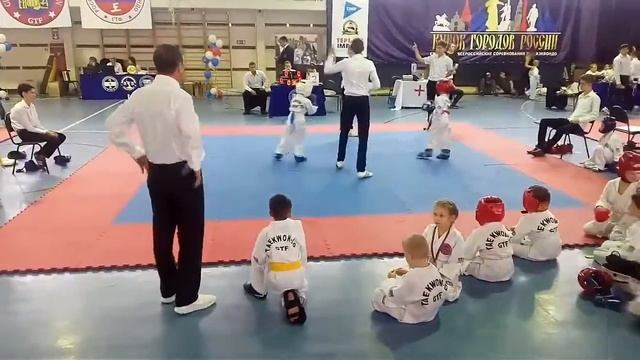 XIII Кубок городов России по таэквондо 2016 г.Волгограда (Морозов Ярослав 1-й бой) смотреть онлайн