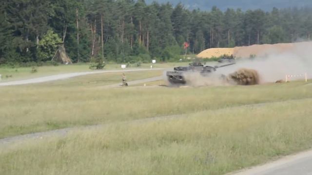 Железная Европа Tank Challenge немцы - маневрирование смотреть онлайн