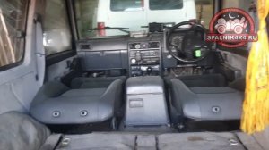 ч.1 Ниссан Сафари Y60 трехдверный коротыш - вид салона до установки автомобильного спальника.