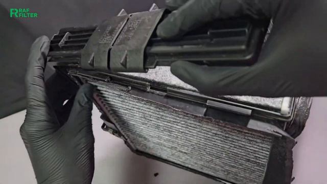 Устанавливаем и рассматриваем под микроскопом салонный угольный фильтр RAF FILTER RSTC004VO смотреть онлайн