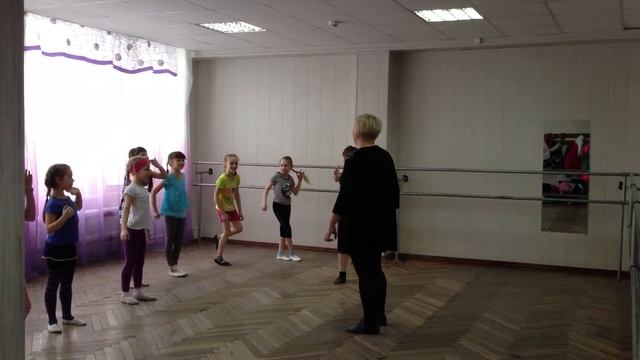 Anna Filipchuk / Анна Филипчук Как это было ? Постановка номера “В роще пел соловушка”. смотреть онлайн