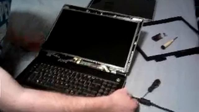 ASUS A7Sv Screen Change