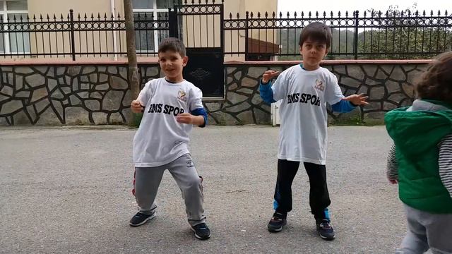 Erik Dali смотреть онлайн
