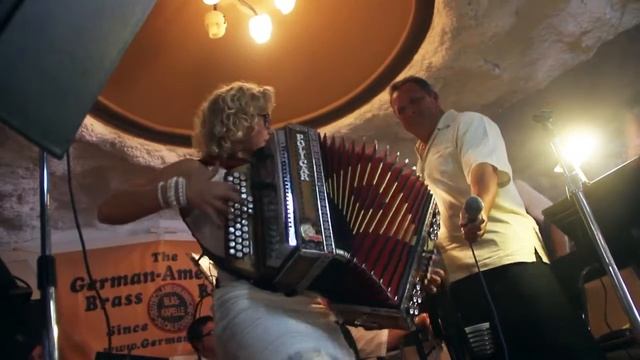 Stunning Talented Accordion Player | 19 yo Maya | Slovenia | German Oom Pah смотреть онлайн