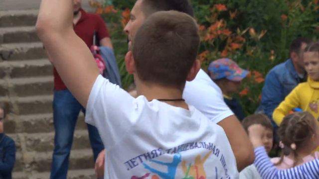 00008 8 июля День семьи, любви и верности смотреть онлайн