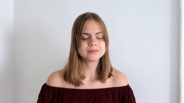 LISTEN BEFORE I GO by BILLIE EILISH COVER смотреть онлайн