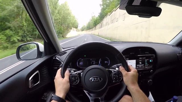 2020 | HIGH VOLTAGE Kia e-Soul 150 kW | POV Test Drive + Acceleration 0 - 100 mph смотреть онлайн