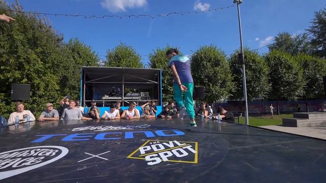 Stafish vs Chezar ★ Round1 Breaking Solo ★ Движение Battle на VK Fest Москва смотреть онлайн