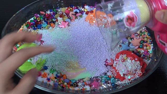 Mixing Giant Pink Appliance Into Glossy Slime! Satisfying with Clay,Glitter,Charms Sound! ASMR Vide смотреть онлайн