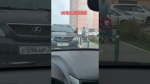 как быстро научиться чувствовать, где передние  колёса автомобиля???