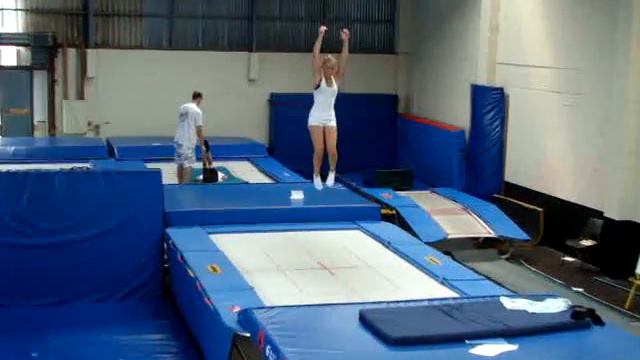 Front flips смотреть онлайн