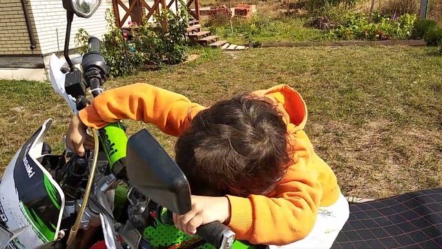 Справился даже ребёнок с эндуро 250 смотреть онлайн