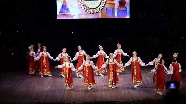 Хореографический коллектив Радость - Хоровод смотреть онлайн