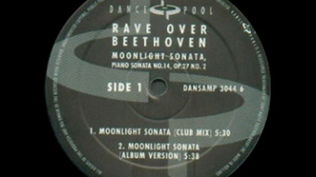 Rave Over Beethoven - Moonlight Sonata (Club Mix) смотреть онлайн