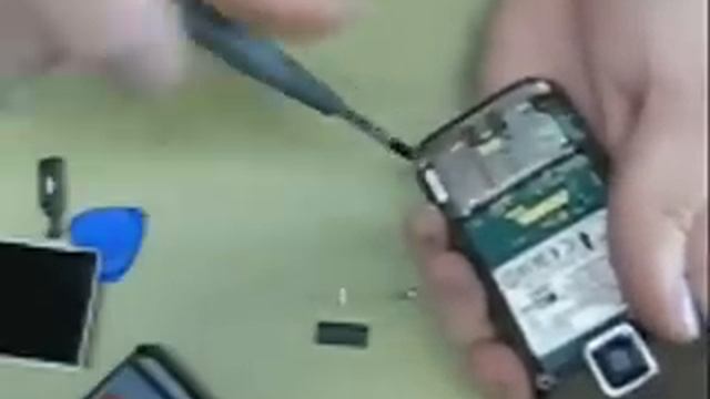 Как разобрать Nokia E65 смотреть онлайн