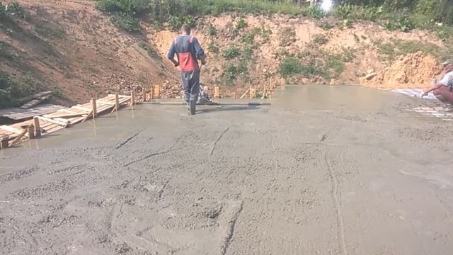 работа виброрейкой,