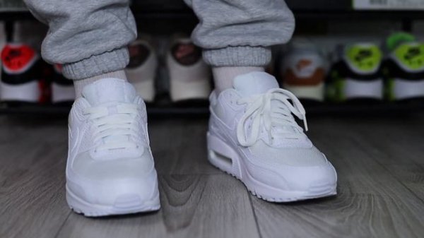 BEST ALL WHITE NIKE SNEAKERS?