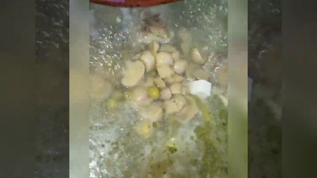 بسم ا لله ا لر حمن ا لر حيم#грибнойсуп#грибы#брынза#фрикадельки#горох#очень#вкусно#и#полезно