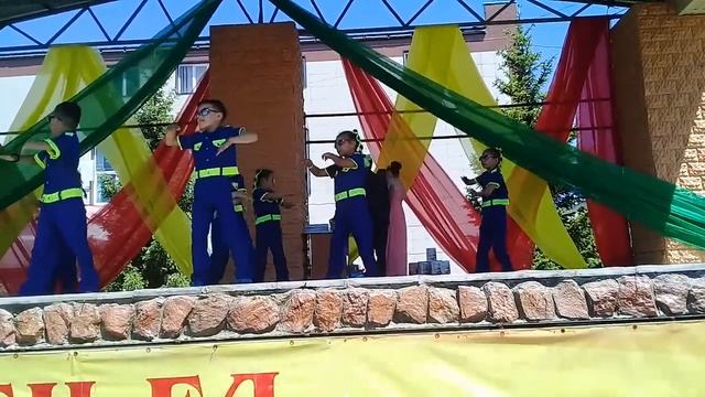 Танец полиция. Танец 6-7 лет.Танец.город Аягоз смотреть онлайн
