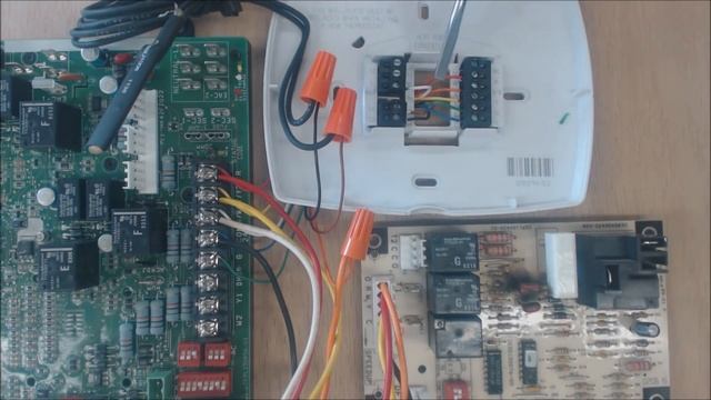 Wiring a Thermostat, Furnace, and Heat Pump for Dual Fuel Hybrid Heat! смотреть онлайн