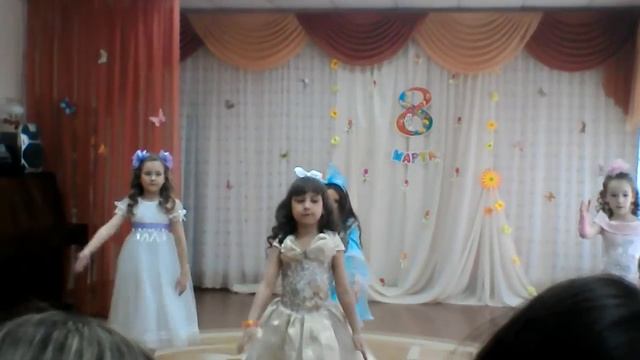 Танец кукол#в детском саду смотреть онлайн