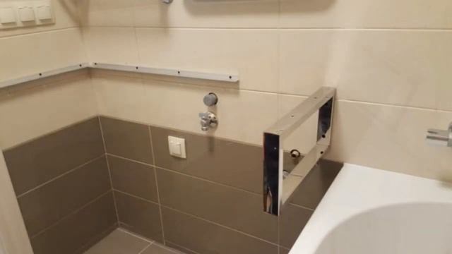 Обзор установленной столешницы в ванную с раковиной и подворотом из камня