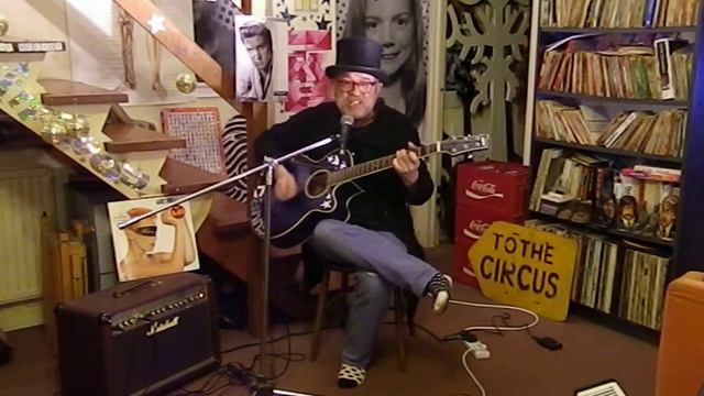 Eurythmics - Right By Your Side - Acoustic Cover - Danny McEvoy смотреть онлайн