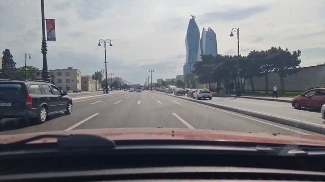 ПЕРВЫЙ ДЕНЬ ЛЕТА (ПОЕЗДКА ПО ГОРОДУ) смотреть онлайн