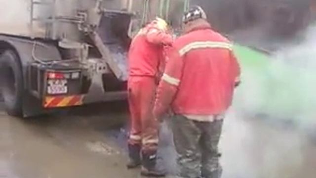 Как в Минске делают ямочный ремонт дороги смотреть онлайн