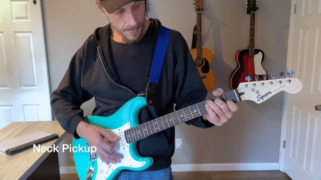 2019 Squier by Fender Stratocaster Sea Foam Green Review and tone demo смотреть онлайн