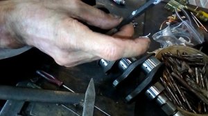 двигатель 21213 ,заглушки коленвала Часть 3.mp4