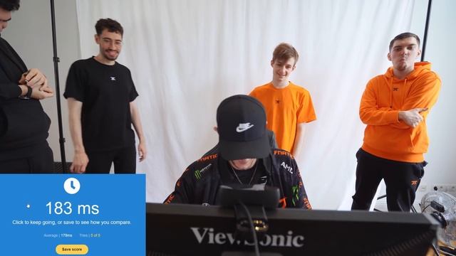 Who has the FASTEST REACTION SPEED? | BMW Reaction Challenge смотреть онлайн