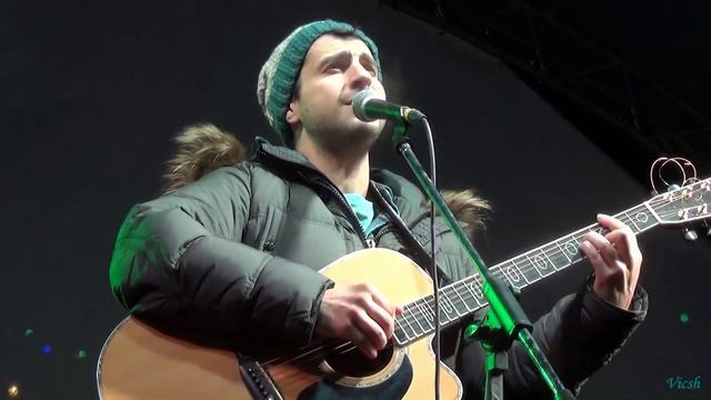 Пётр Налич на открытии катка "Снежная королева" 06.12.2014 смотреть онлайн