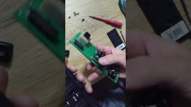 ремонт кнопок стеклоподъемника Hyundai Elantra/Avante HD 2.0 смотреть онлайн