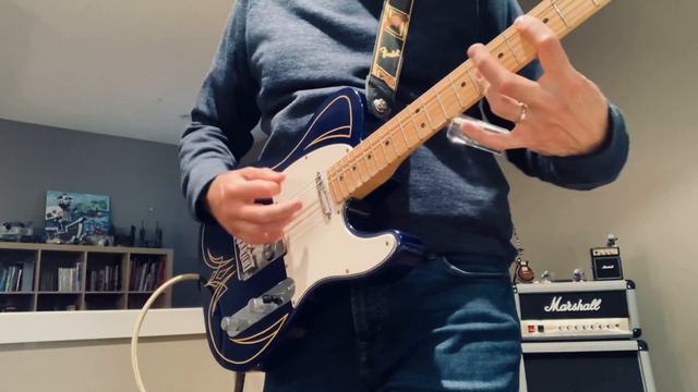Travelling Riverside Blues - ‘92 Fender Telecaster, with custom pin striping смотреть онлайн