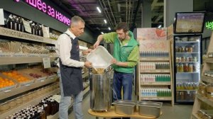 ЗАКЛАДКА ПРОДУКТОВ В БАК ДЛЯ ФЕРМЕНТАЦИИ | КАК ВЫЖИТЬ В ЛЕСУ НА ФЕРМЕНТУМЕ.