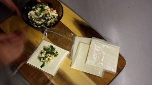 Готовила впервые. Очень понравилось! Буду готовить еще! КЕББЕ с булгуром и киноа с сырной начинкой.