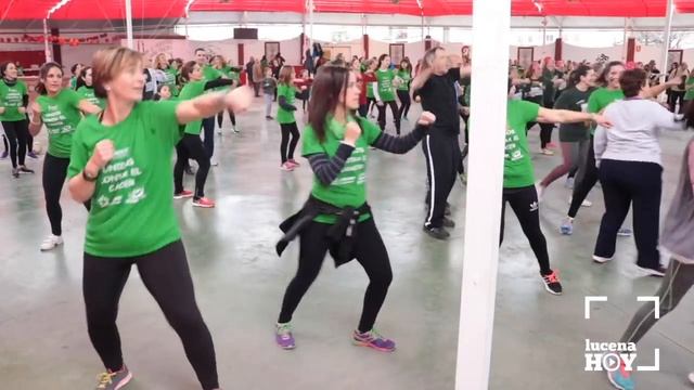 VÍDEO: Luchando contra el cáncer a ritmo de zumba, bodycombat y pilates. смотреть онлайн