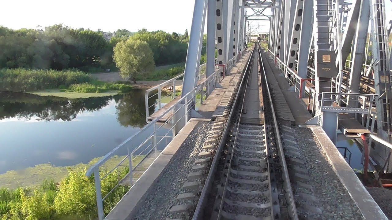 прибытие поезда и отправление от ст Россошь смотреть онлайн