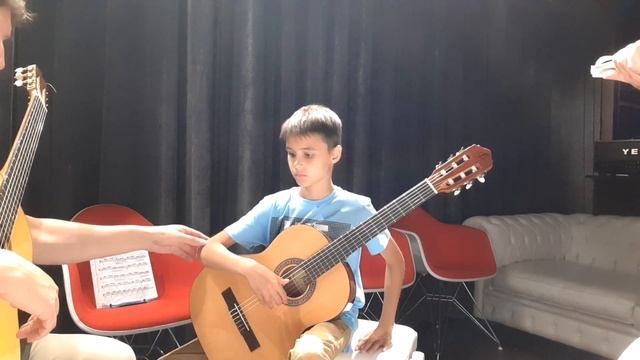 Классическая гитара. Начальный этап обучения. Базовая техника игры. смотреть онлайн