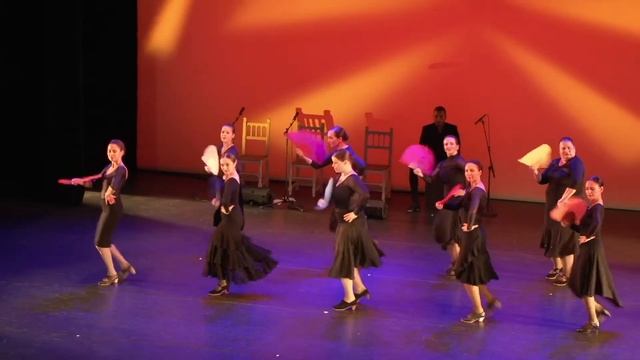 Palo Seco con abanico - baile Flamenco смотреть онлайн