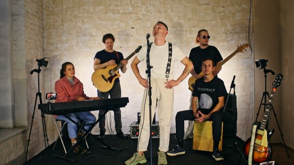 Bodhi - "Caution" (The Killers LIVE Studio cover)