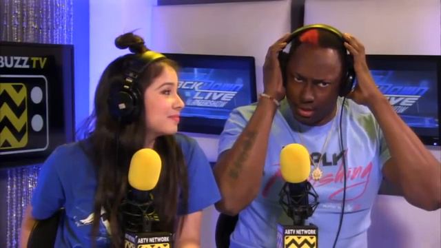 WWE's SmackDown for April 24th, 2018 Review & Reaction | AfterBuzz TV смотреть онлайн