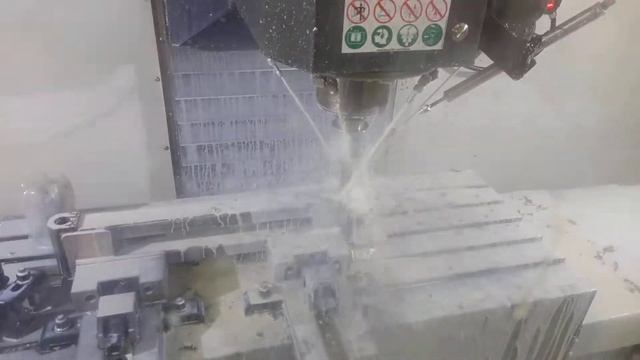 Корпусное сверло D25 смотреть онлайн